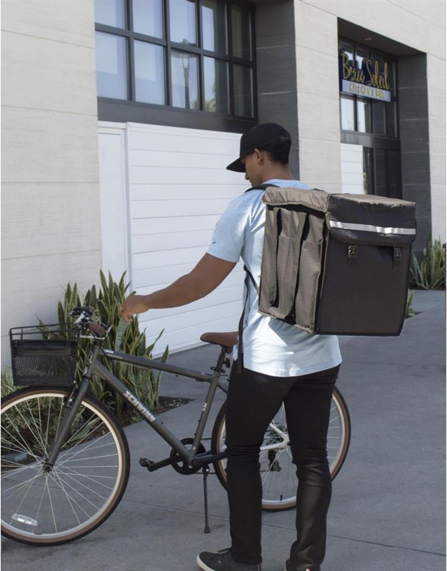 Cambro Petit sac a dos de livraison GoBag 