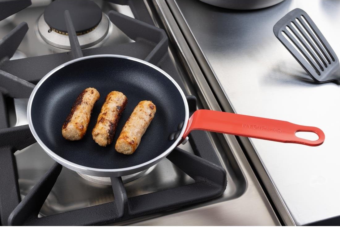  Hygiplas Po&ecirc;le en aluminium antiadh&eacute;sive Teflon Platinum Plus avec poign&eacute;e rouge 20cm 