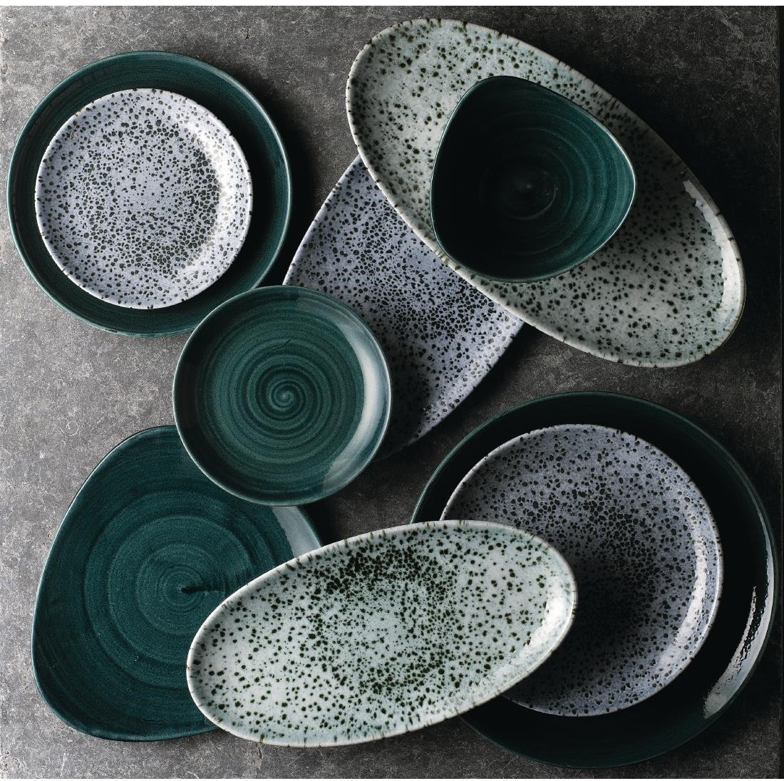 Churchill Bols triangulaires Stonecast Patina Rustic Teal 153mm (Lot de 12) 